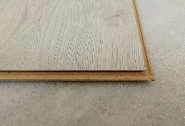 Ламинат WoodStyle BREEZE Дуб Солано теплый