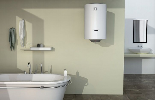 Водонагреватель электрический Ariston PRO 1 R 120 V круглый, 3700522