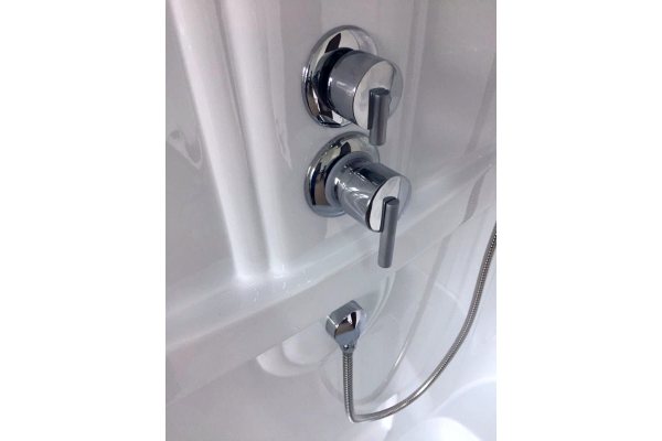 Гидромассажный бокс Royal Bath  120х80х217, матовое стекло, белый профиль, правая, RB 8120BP1-M-R